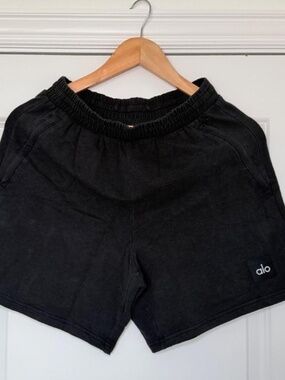 Alo black shorts
